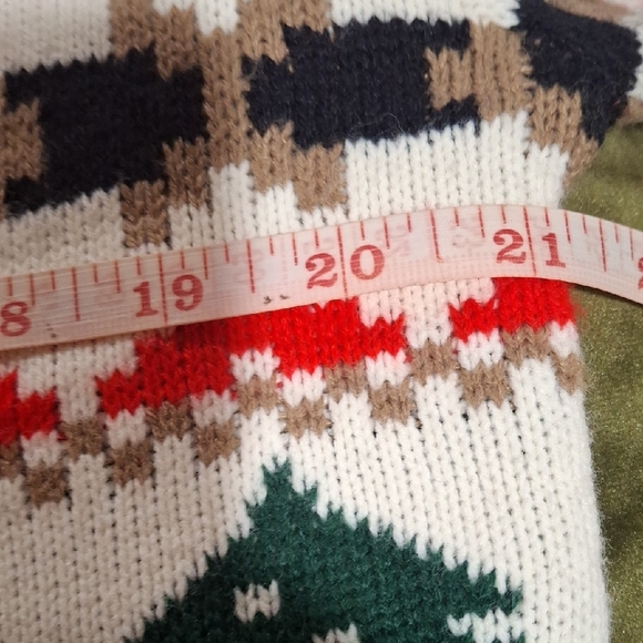 Daisys Boutique Women's Red and Green Holiday Cardigan Size L - Picture 8 of 8